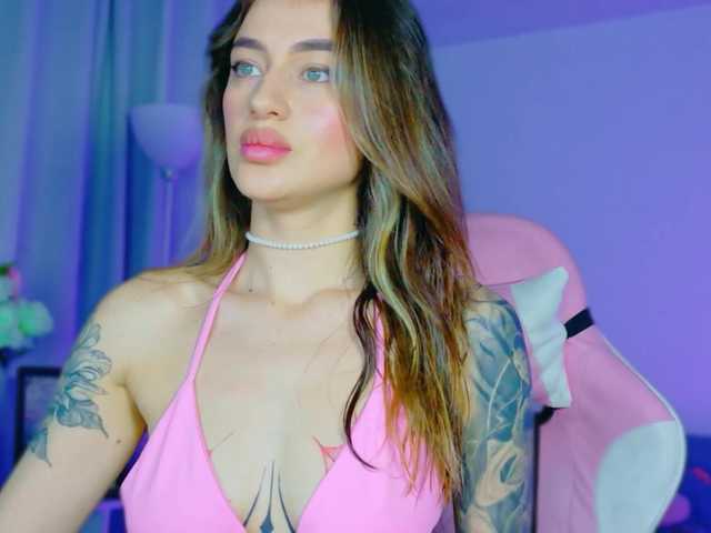 TaylorKnapp's BongaCams show and profile