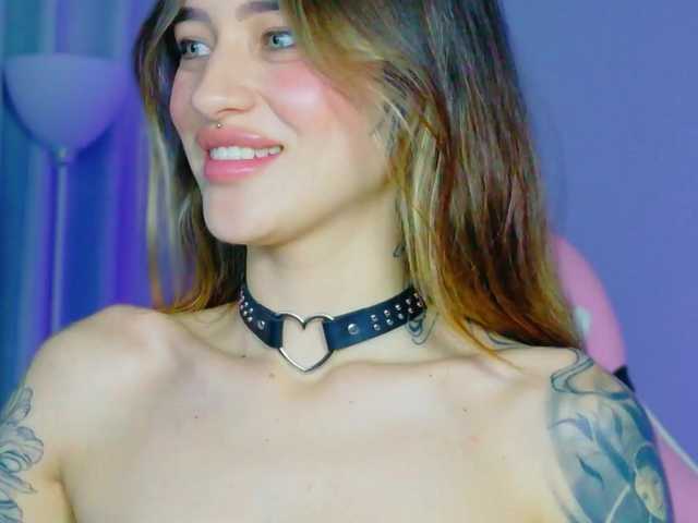 TaylorKnapp's BongaCams show and profile