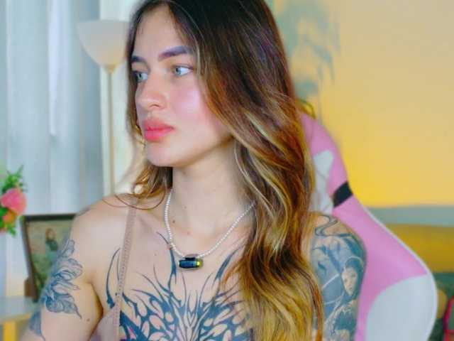 TaylorKnapp's BongaCams show and profile