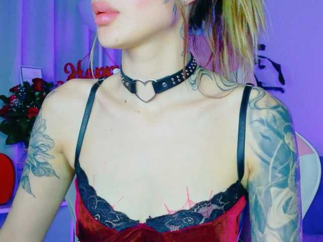 TaylorKnapp's BongaCams show and profile