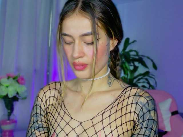 TaylorKnapp's BongaCams show and profile