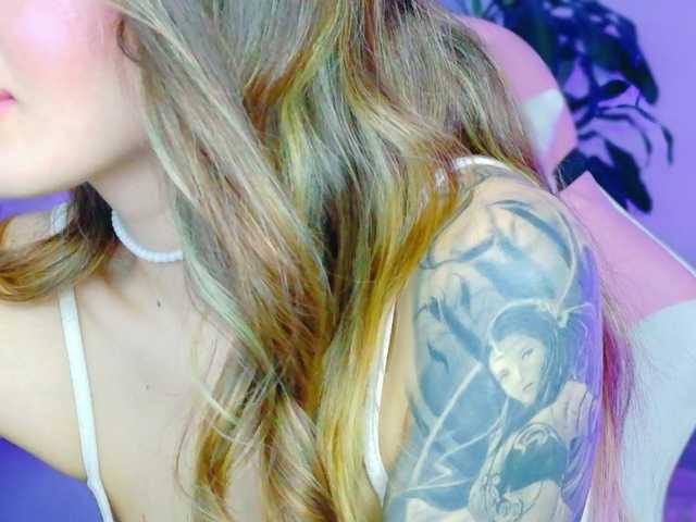 TaylorKnapp's BongaCams show and profile