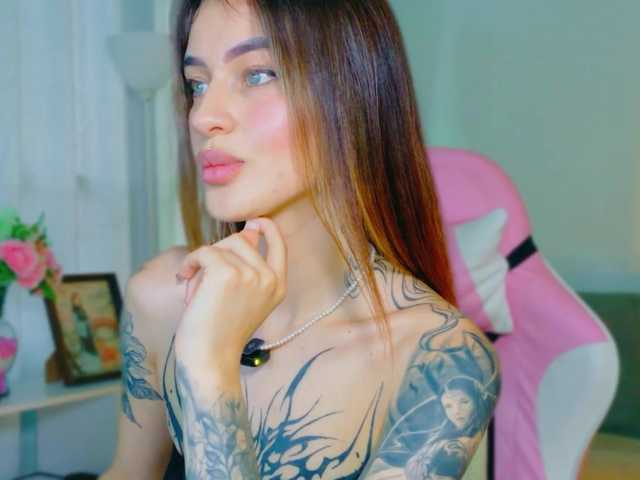 TaylorKnapp's BongaCams show and profile