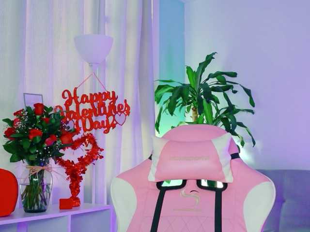 TaylorKnapp's BongaCams show and profile