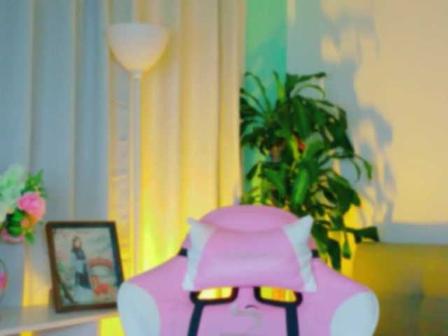 TaylorKnapp's BongaCams show and profile