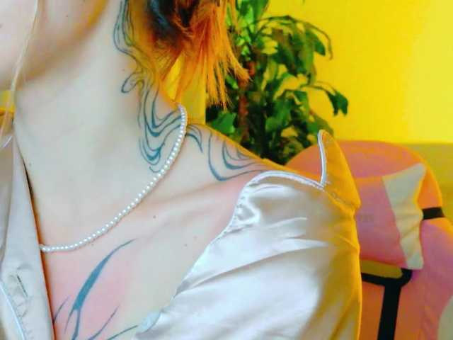 TaylorKnapp's BongaCams show and profile