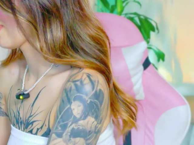 TaylorKnapp's BongaCams show and profile