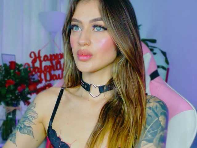 TaylorKnapp's BongaCams show and profile