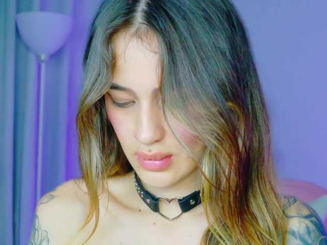 TaylorKnapp's BongaCams show and profile