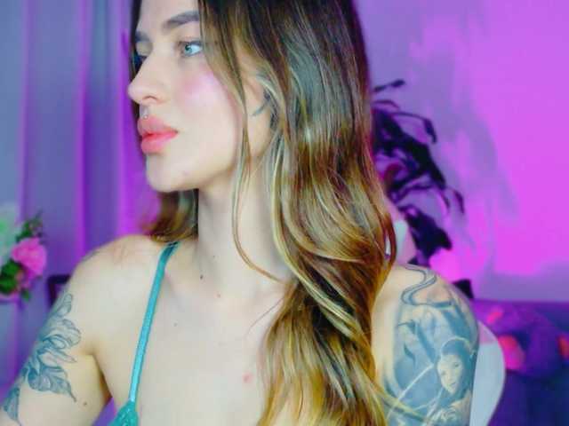 TaylorKnapp's BongaCams show and profile
