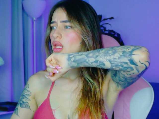 TaylorKnapp's BongaCams show and profile