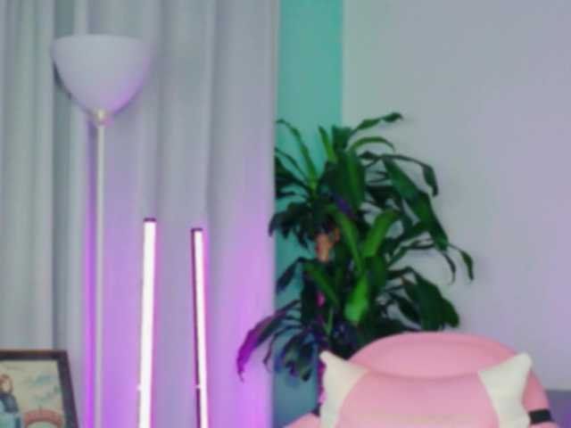 TaylorKnapp's BongaCams show and profile