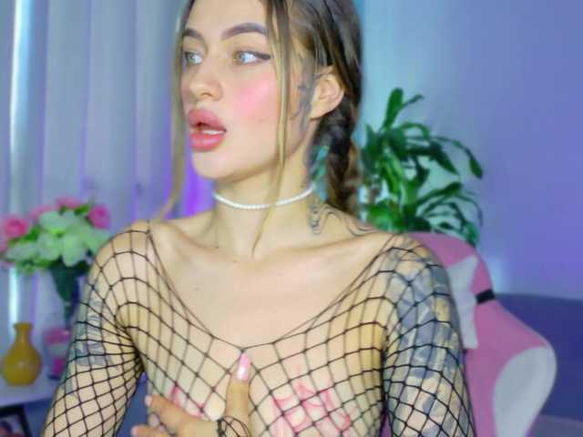 TaylorKnapp's BongaCams show and profile