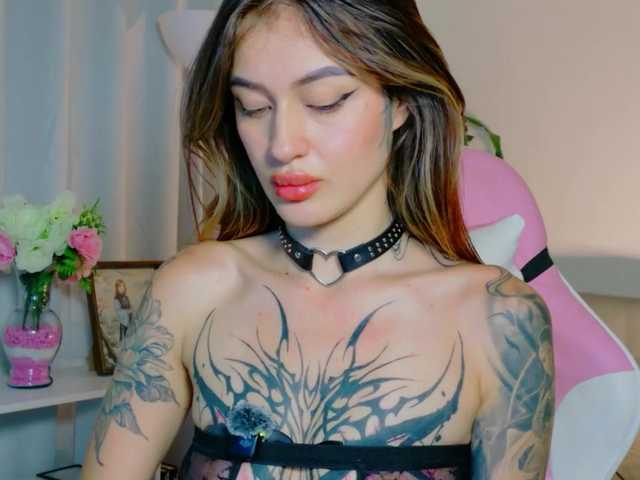 TaylorKnapp's BongaCams show and profile