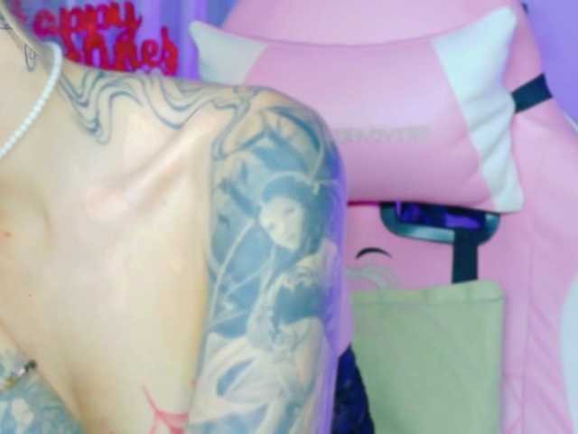 TaylorKnapp's BongaCams show and profile