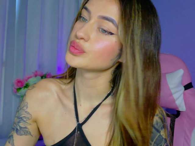 TaylorKnapp's BongaCams show and profile