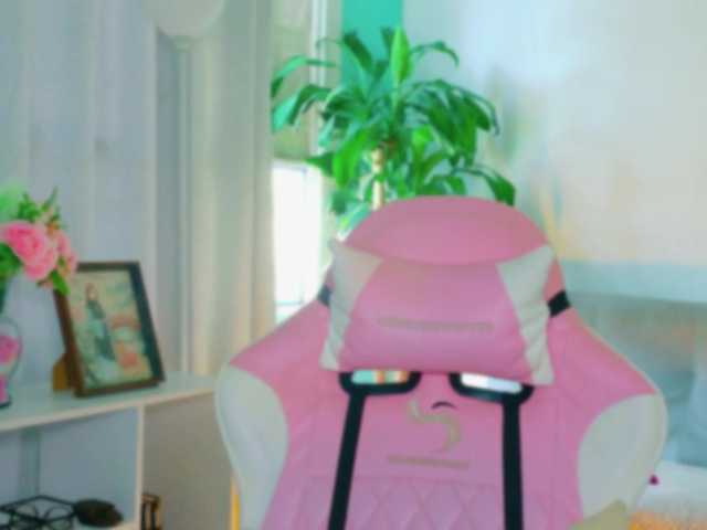 TaylorKnapp's BongaCams show and profile