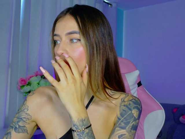 TaylorKnapp's BongaCams show and profile