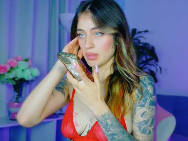 TaylorKnapp's BongaCams show and profile