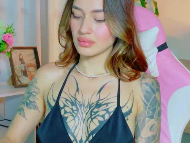 TaylorKnapp's BongaCams show and profile