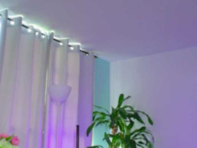 TaylorKnapp's BongaCams show and profile