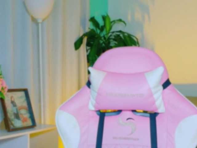 TaylorKnapp's BongaCams show and profile