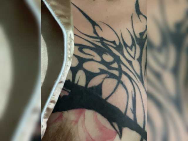 TaylorKnapp's BongaCams show and profile