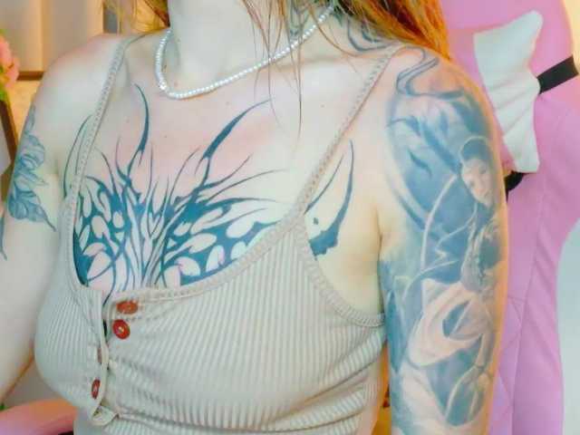 TaylorKnapp's BongaCams show and profile