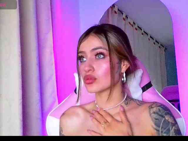 TaylorKnapp webcam