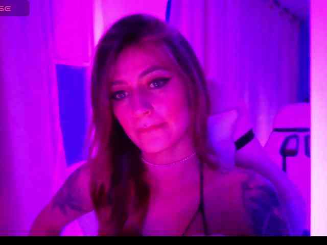 TaylorKnapp webcam