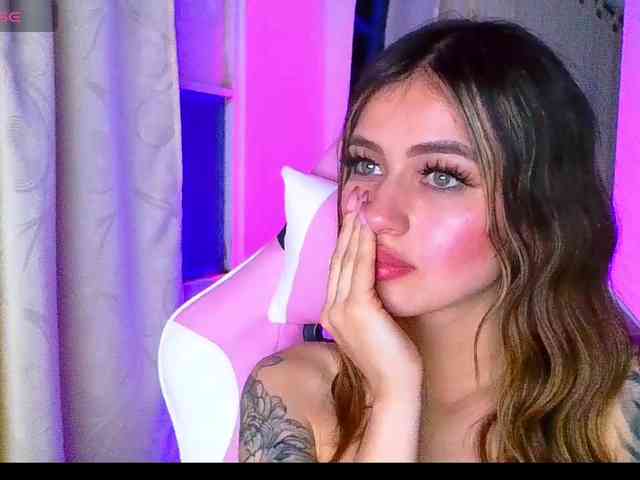 TaylorKnapp webcam