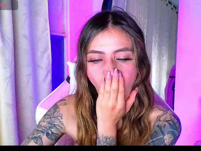 TaylorKnapp webcam