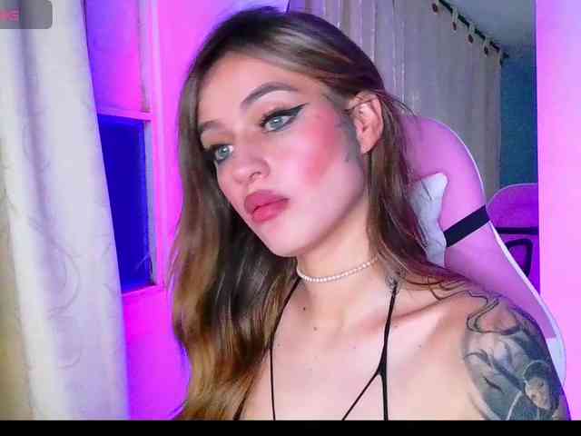 TaylorKnapp webcam