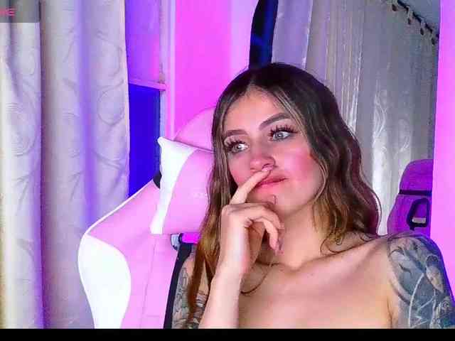TaylorKnapp webcam