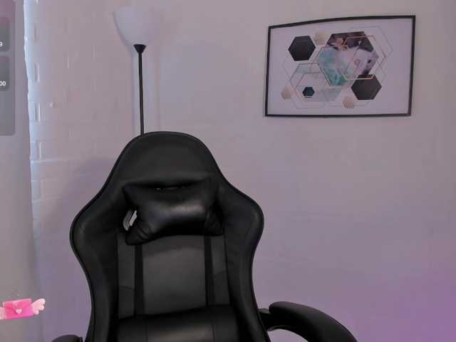 Watch AlysonConner1 Streaming Live