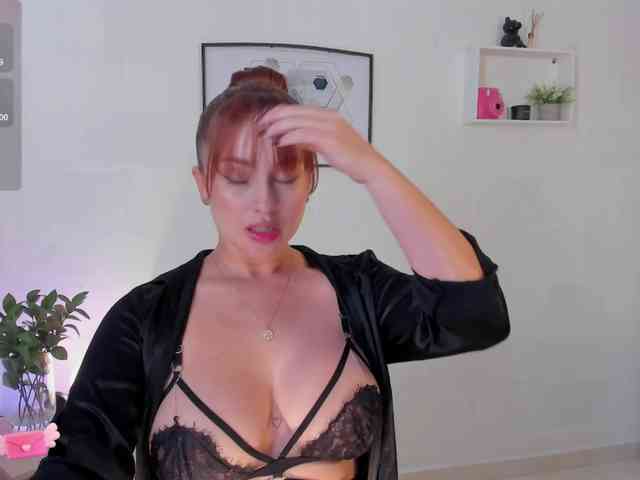 AlysonConner1 webcam