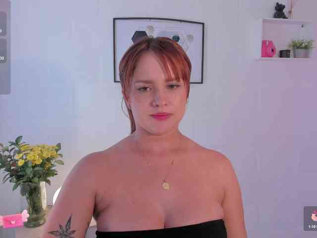 AlysonConner1 webcam