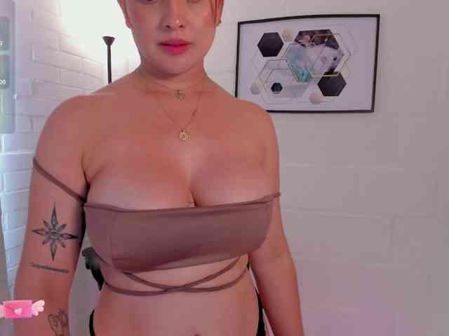 AlysonConner1 webcam