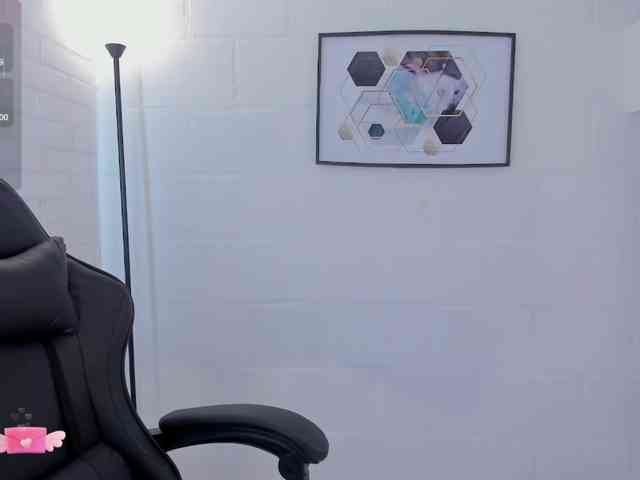 AlysonConner1 webcam