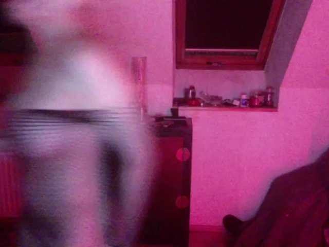 erikaboom66's BongaCams show and profile