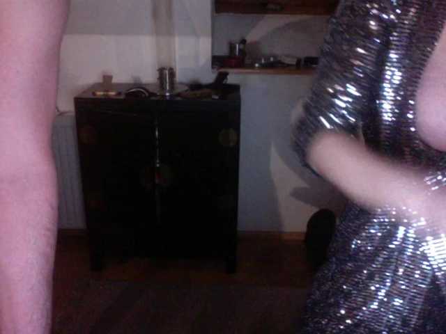 erikaboom66's BongaCams show and profile