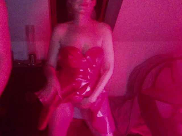 erikaboom66's BongaCams show and profile