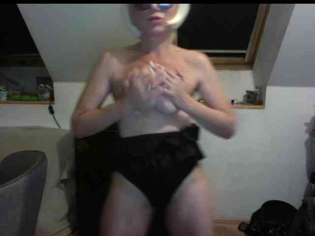 erikaboom66 webcam