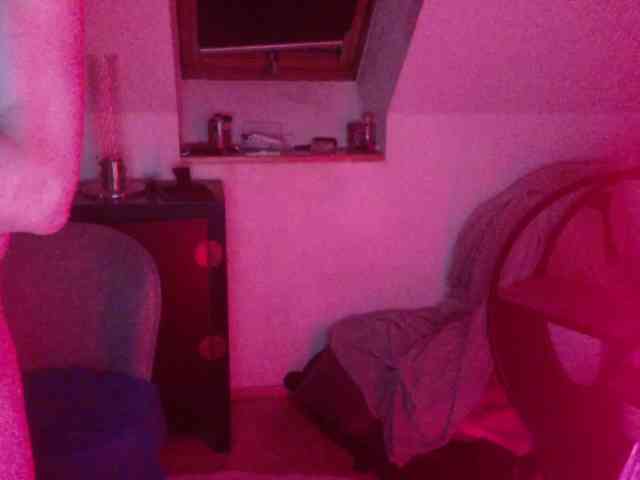 erikaboom66 Live Webcam on BongaCams