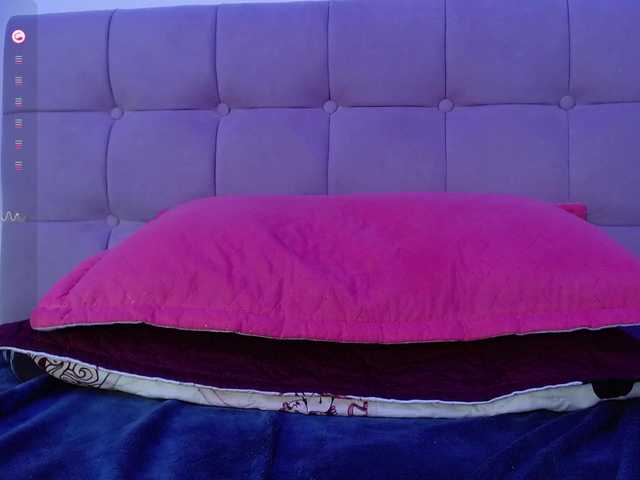 Lola-wish's BongaCams show and profile