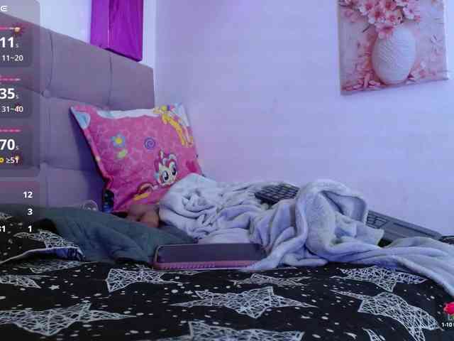 Lola-wish webcam