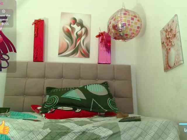 Lola-wish webcam