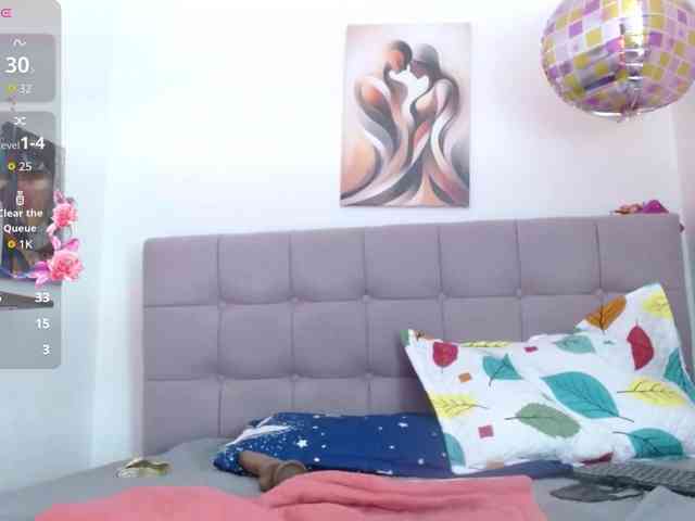 Lola-wish webcam