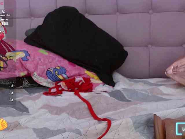 Lola-wish webcam