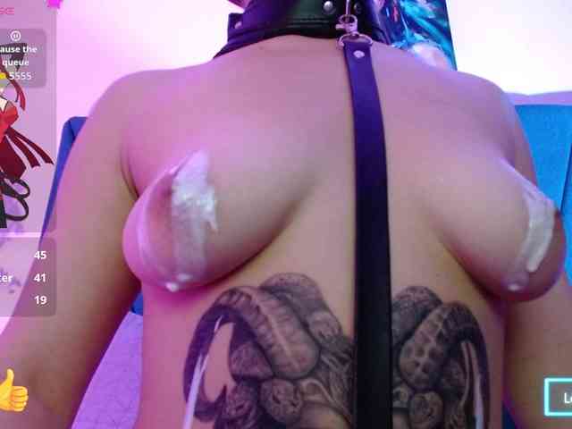Lola-wish webcam